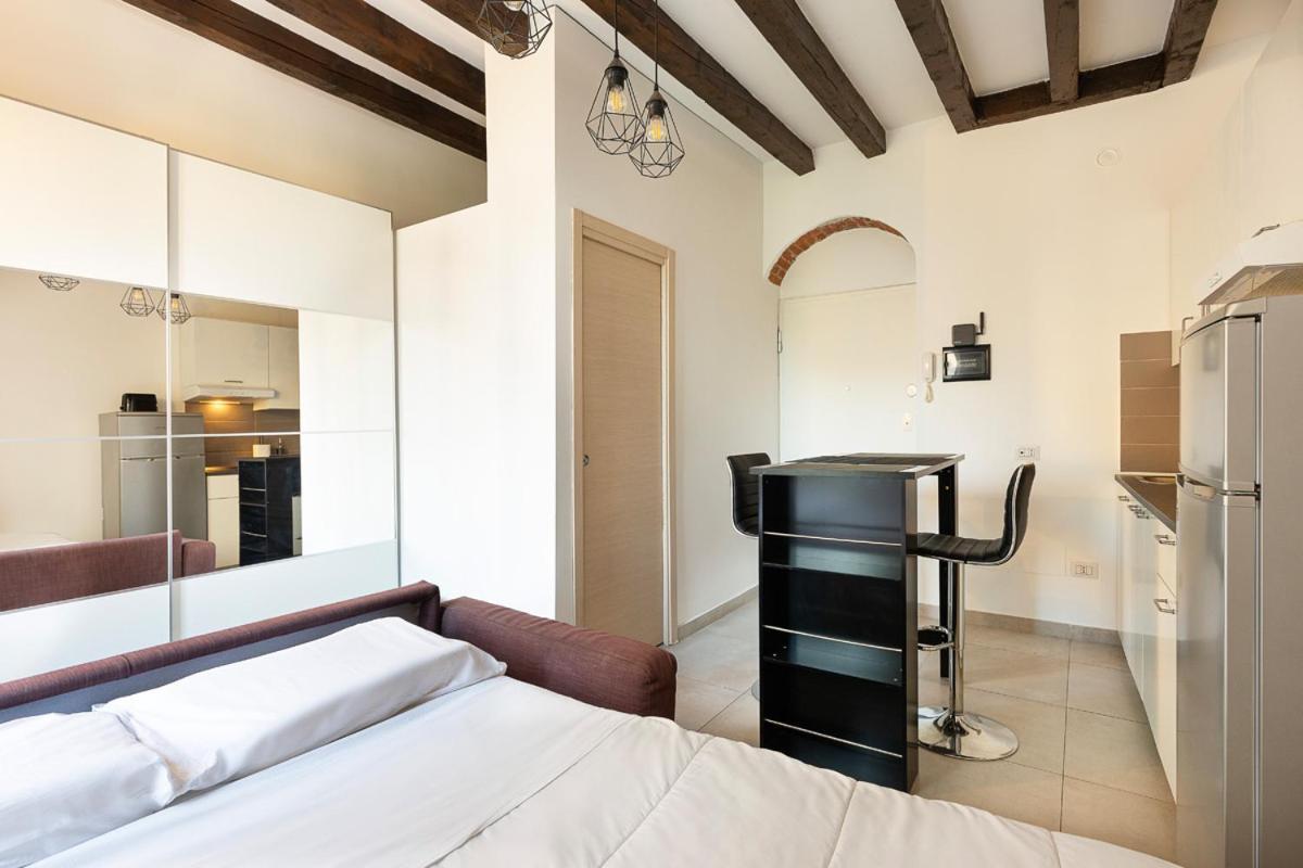 Ferienwohnung Superb Loft NavigliComfy&Relax Mailand Exterior foto
